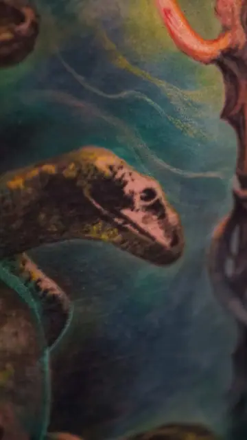colour realism lizard head and body, unclear placement